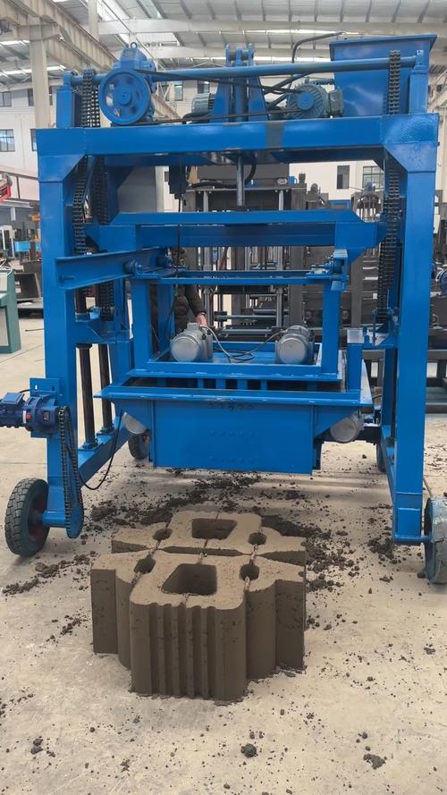 QTJ4-25型砌块成型机工作原理? QTJ4-25型砌块成型机工作原理?